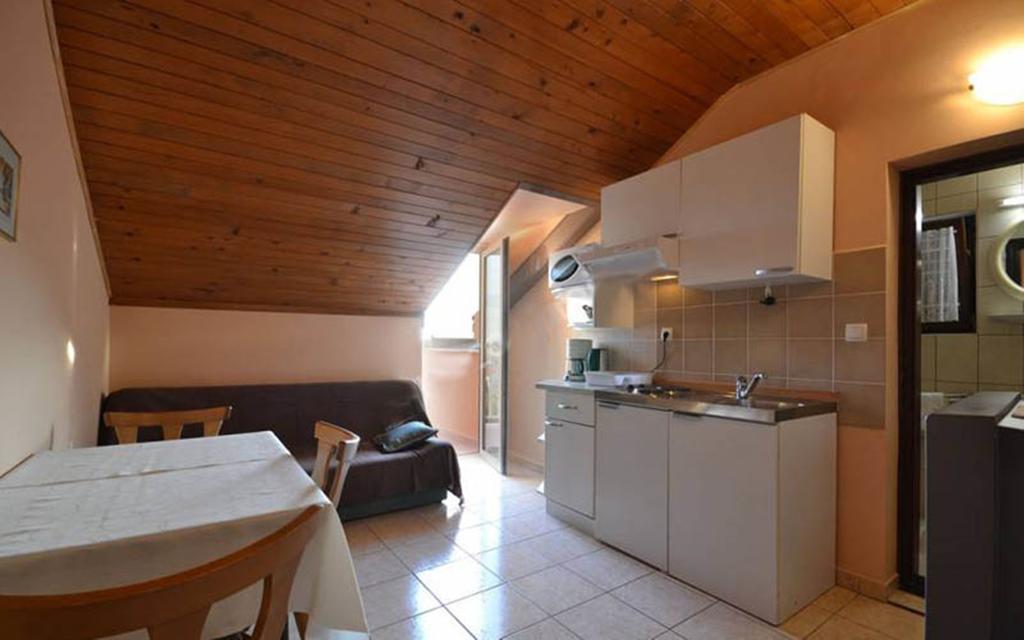 Villa Daniela Brodarica  Rum bild